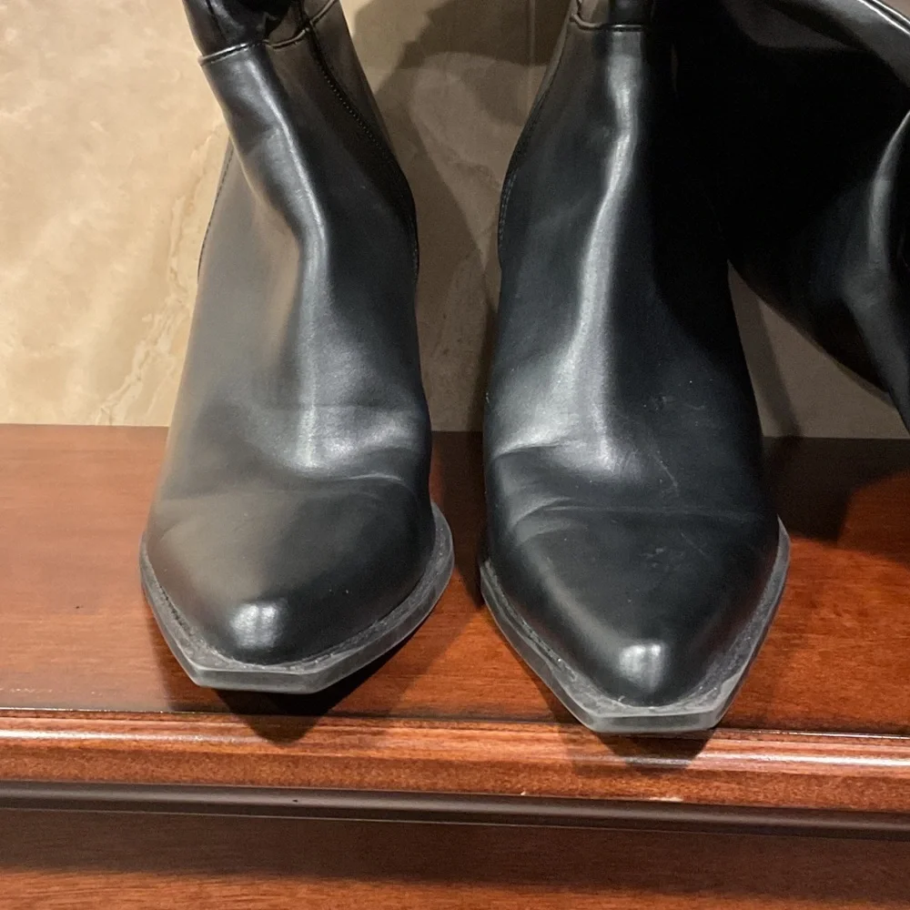Charles David Black Knee Boots, Size 9.5M